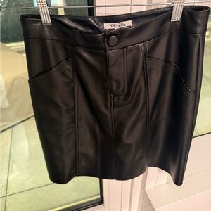 NIC+ZOE Black Mini Skirt